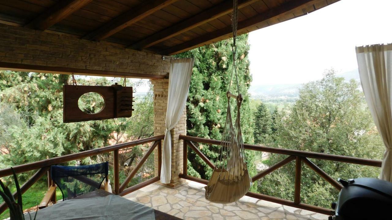 Agoriani Art Suite - 4 Seasons' Natural Living Lílaia Exteriör bild